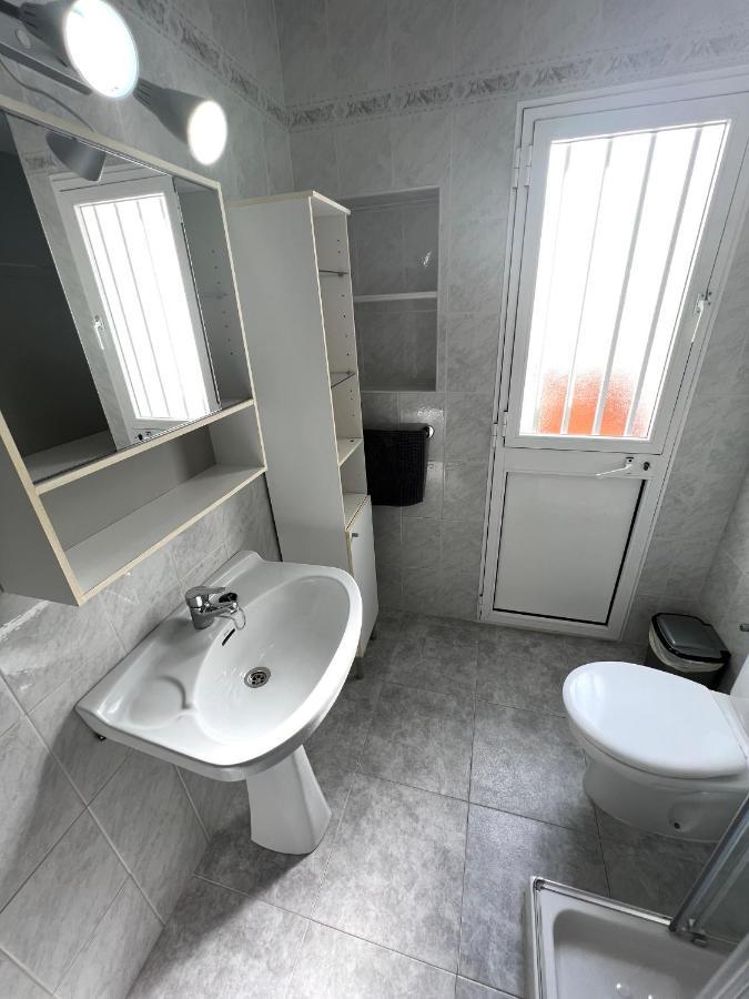 הוילה נרחה Casa Playa Torrecilla מראה חיצוני תמונה