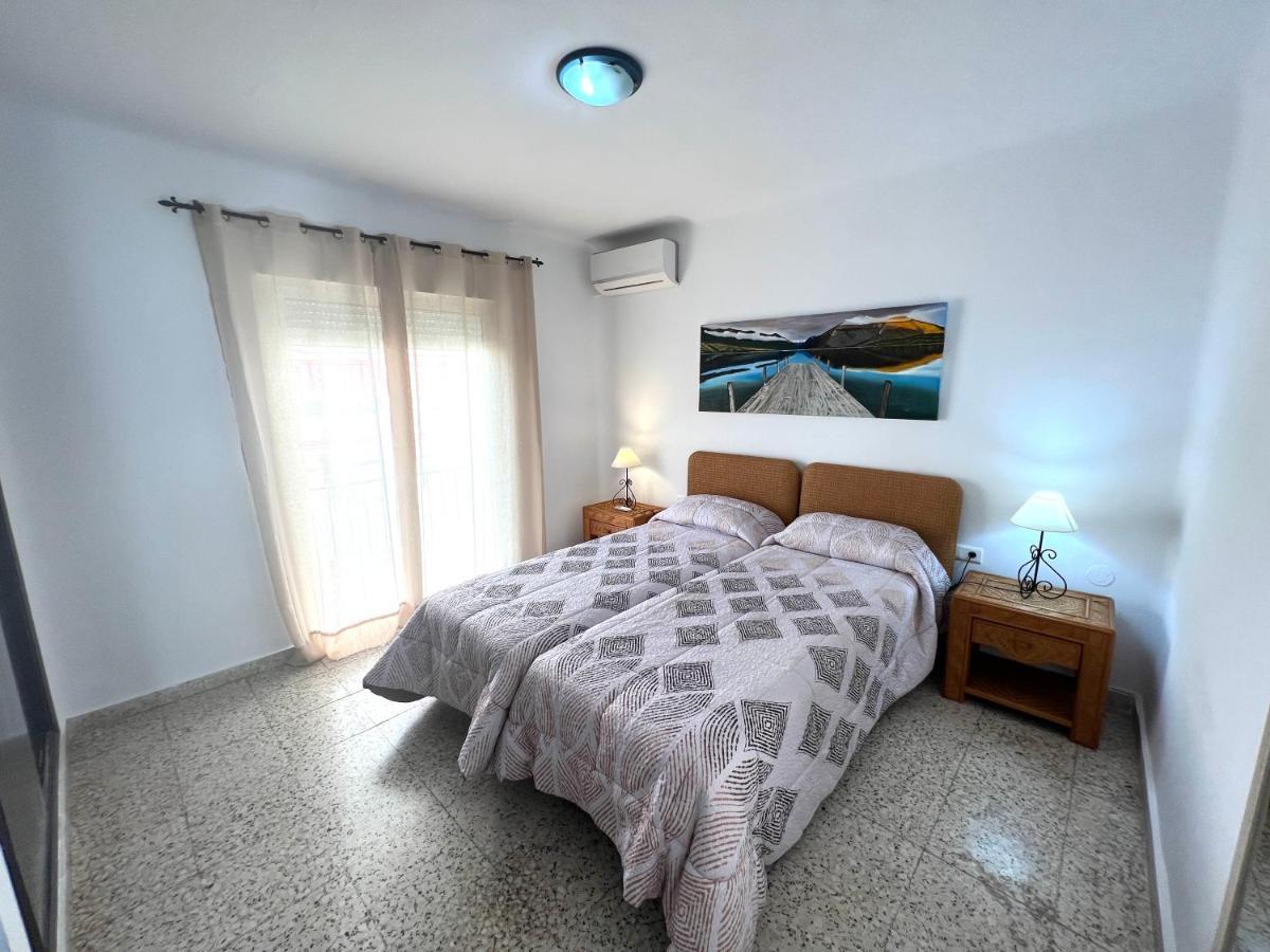 הוילה נרחה Casa Playa Torrecilla מראה חיצוני תמונה